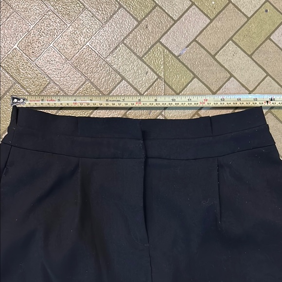 Black High Waist Shorts with Scalloped Hem - Picture 8 of 10